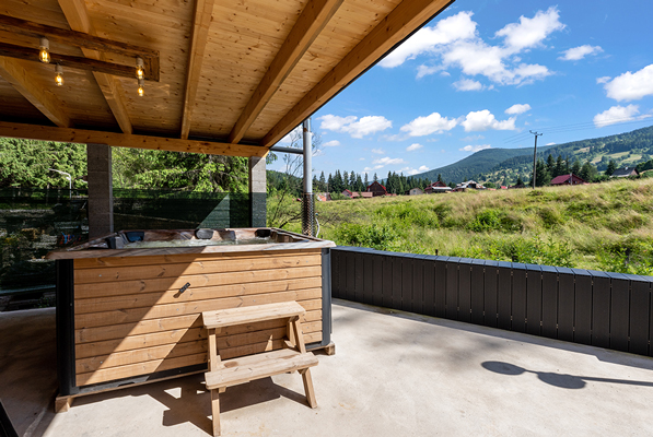 Cazare-Jacuzzi-Piscina-Transylvania-House-pensiune-arieseni-08